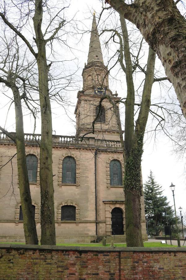 Wolverhampton - Gated Parking - George House エクステリア 写真